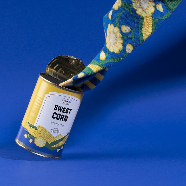 1 Paar von lustigen Socken mit Sweetcornsmotiv in einzigartiger Verpackung | Damensocken | SOXO